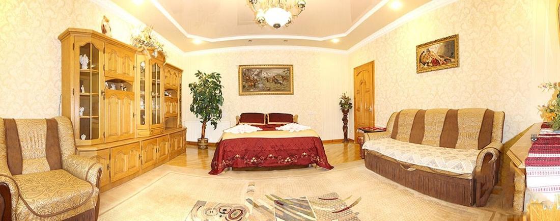 Садиба "Вояж" Kolomyia Bagian luar foto